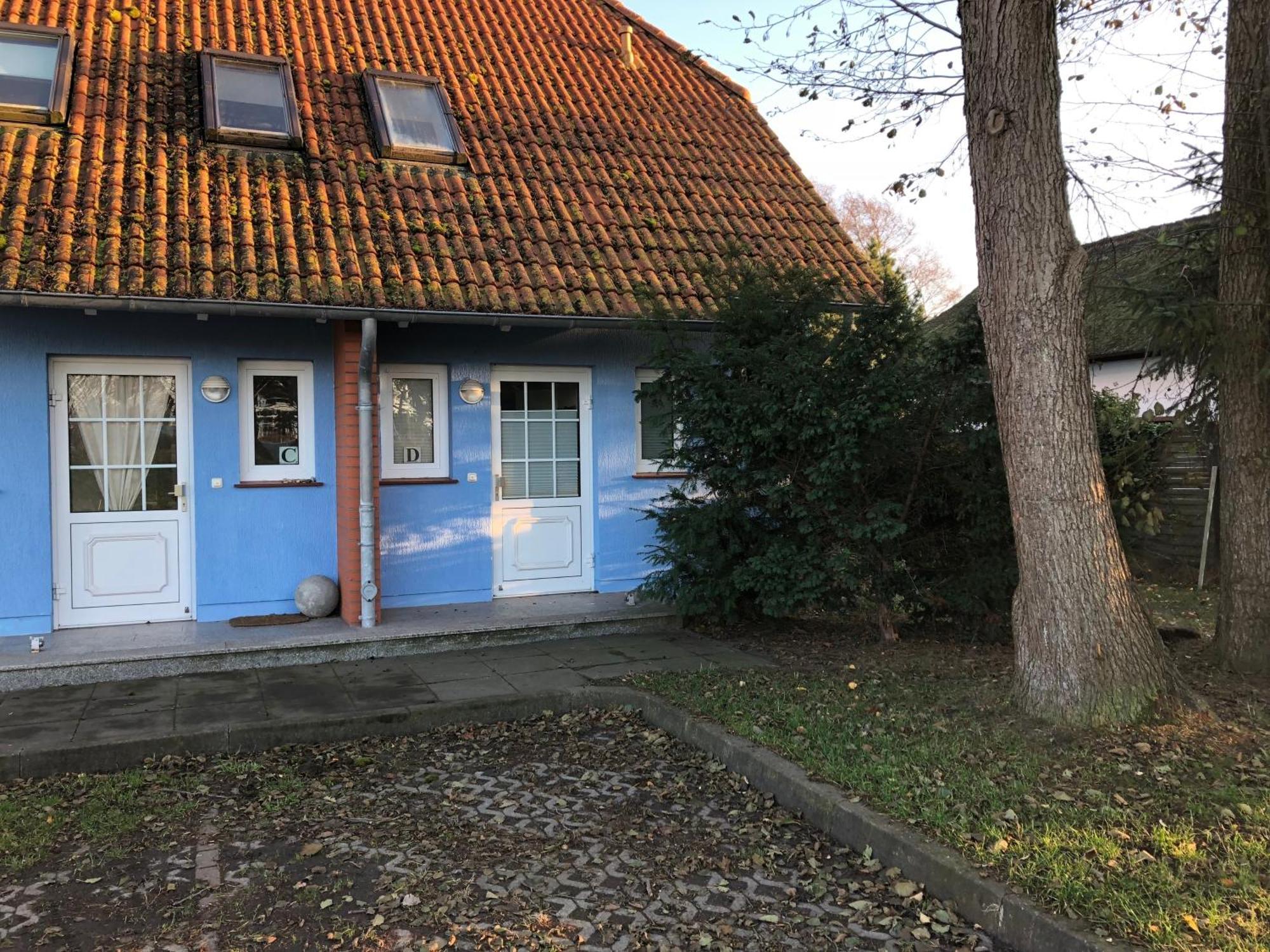 "Achtern Diek" Doppelhaushaelfte Dierhagen Exterior photo